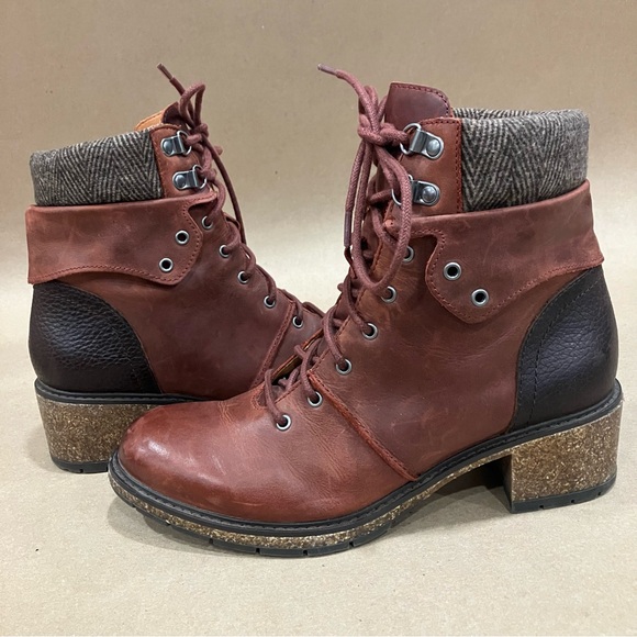 Aetrex Aubry Tweed Red Leather Lug Moto Combat Lace Up Boots 8 - Picture 3 of 9